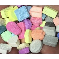 Acheter des pilules de fête ecstasy pour la discothèque.